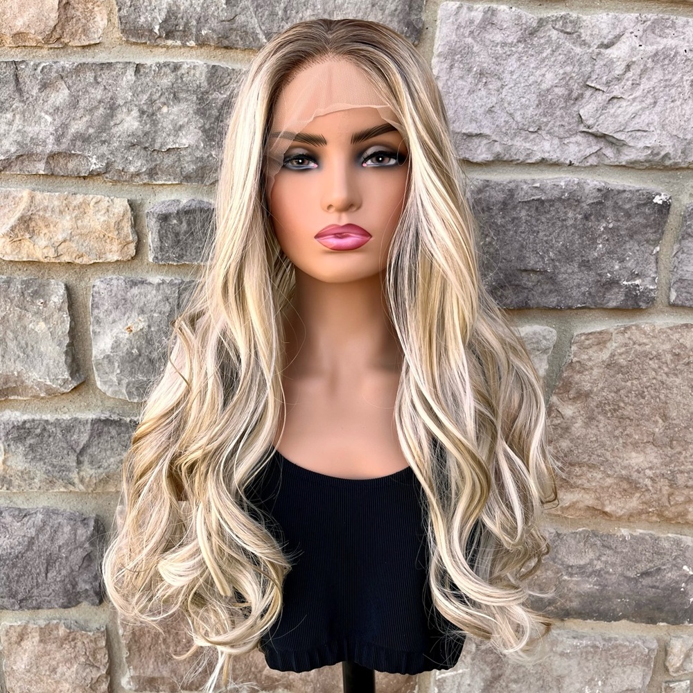 Blonde Wavy Hair Wig